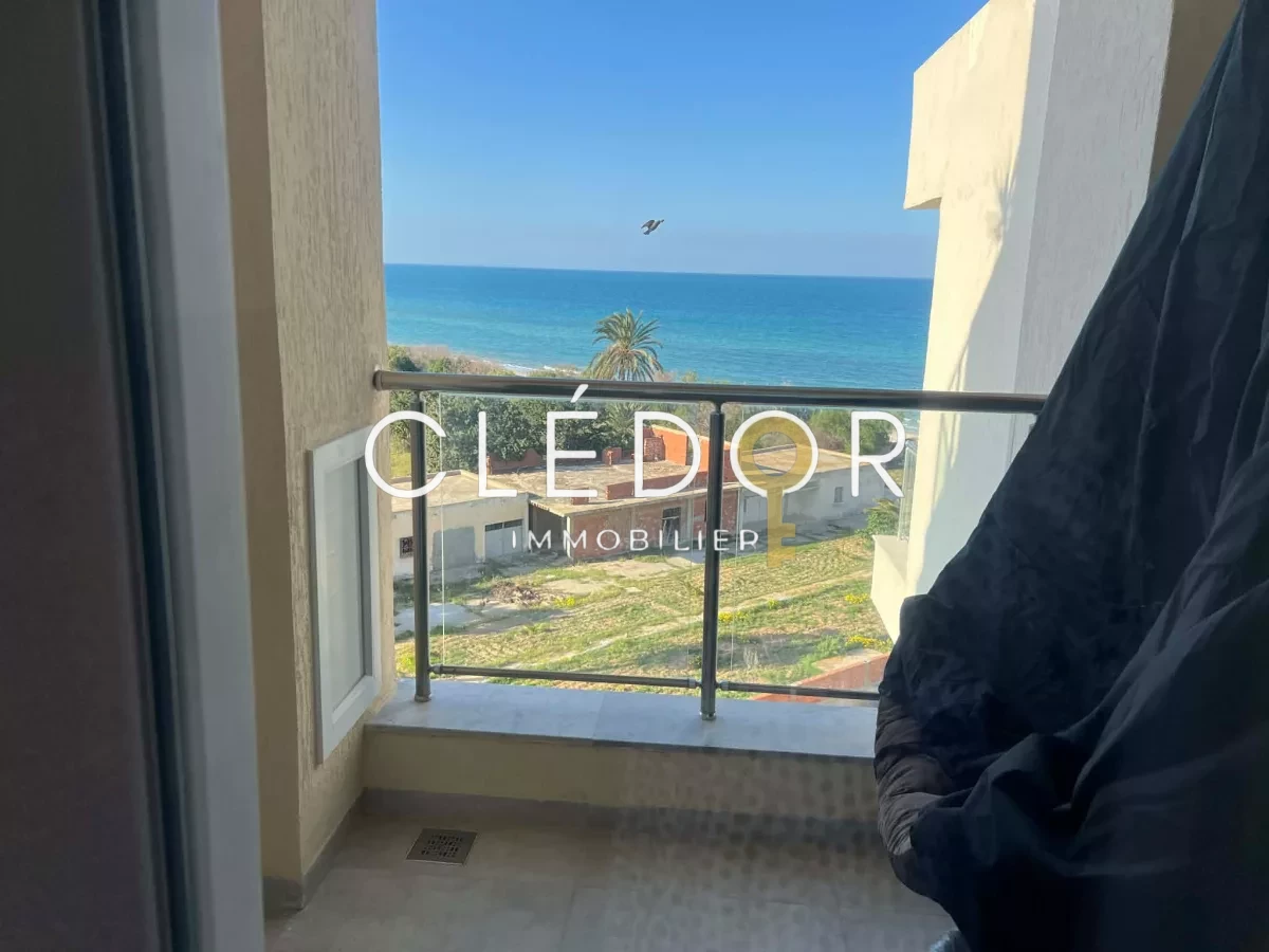 A&rsquo; louer S+2 haut standing richement meublé avec vue mer – Résidence avec piscine