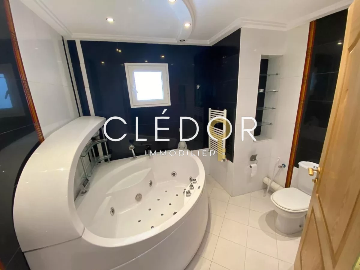 À VENDRE – Appartement S3 d’exception vue mer | Zone touristique