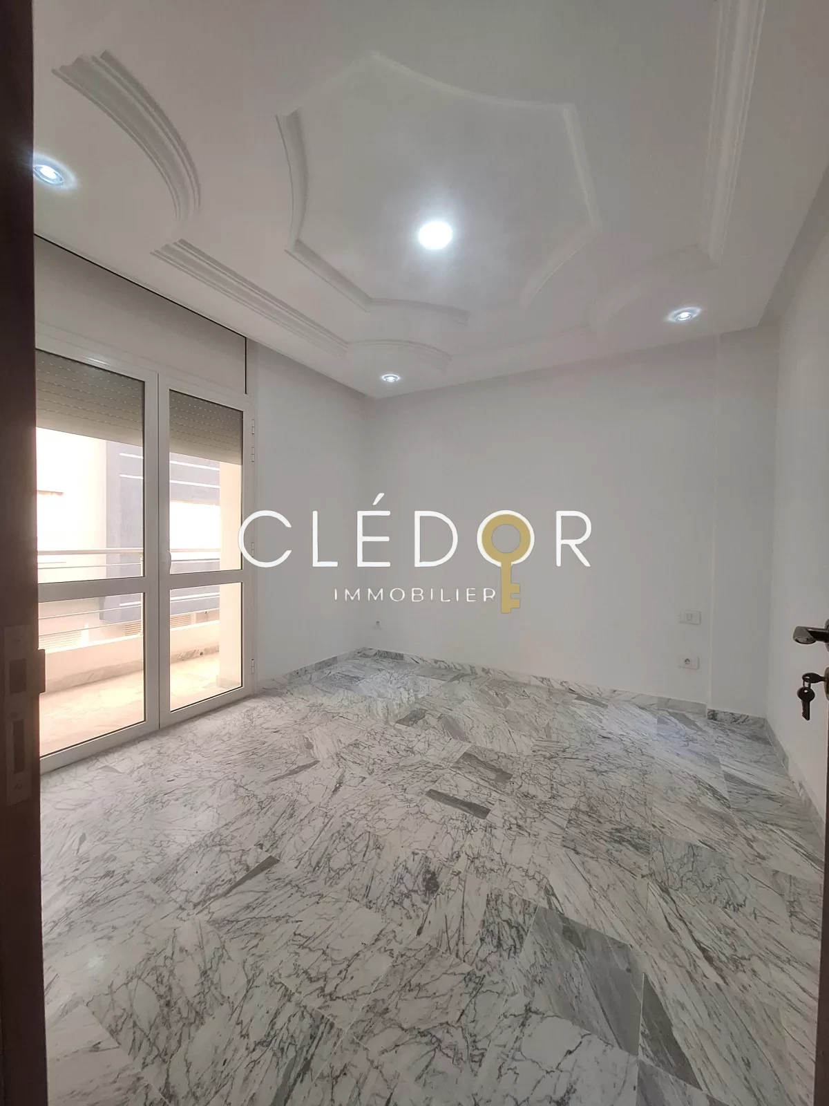 À vendre : Appartement S+2 Haut Standing – Corniche Sousse