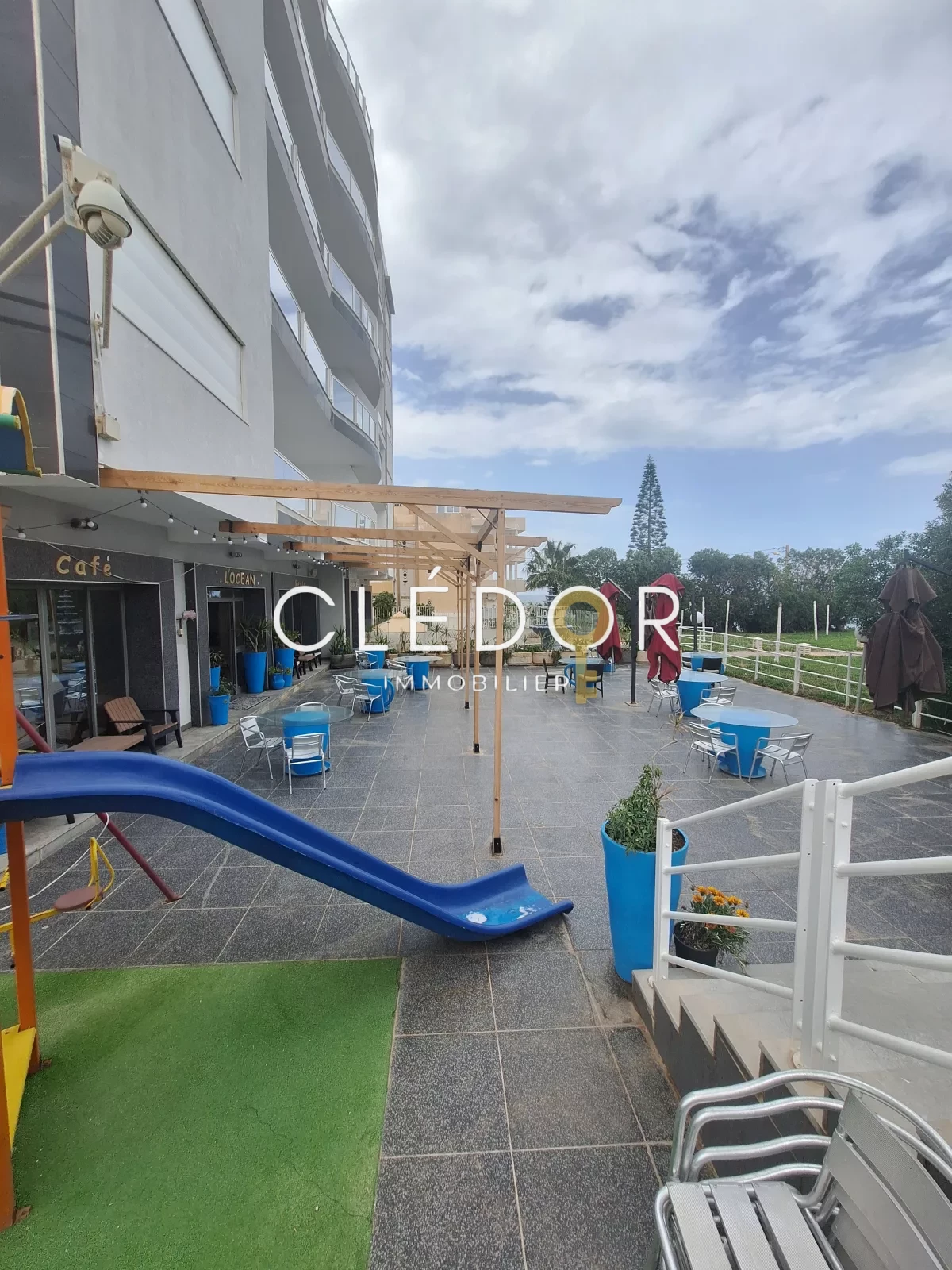 À vendre : Appartement S+2 – Résidence Front de Mer à Chatt Mariem