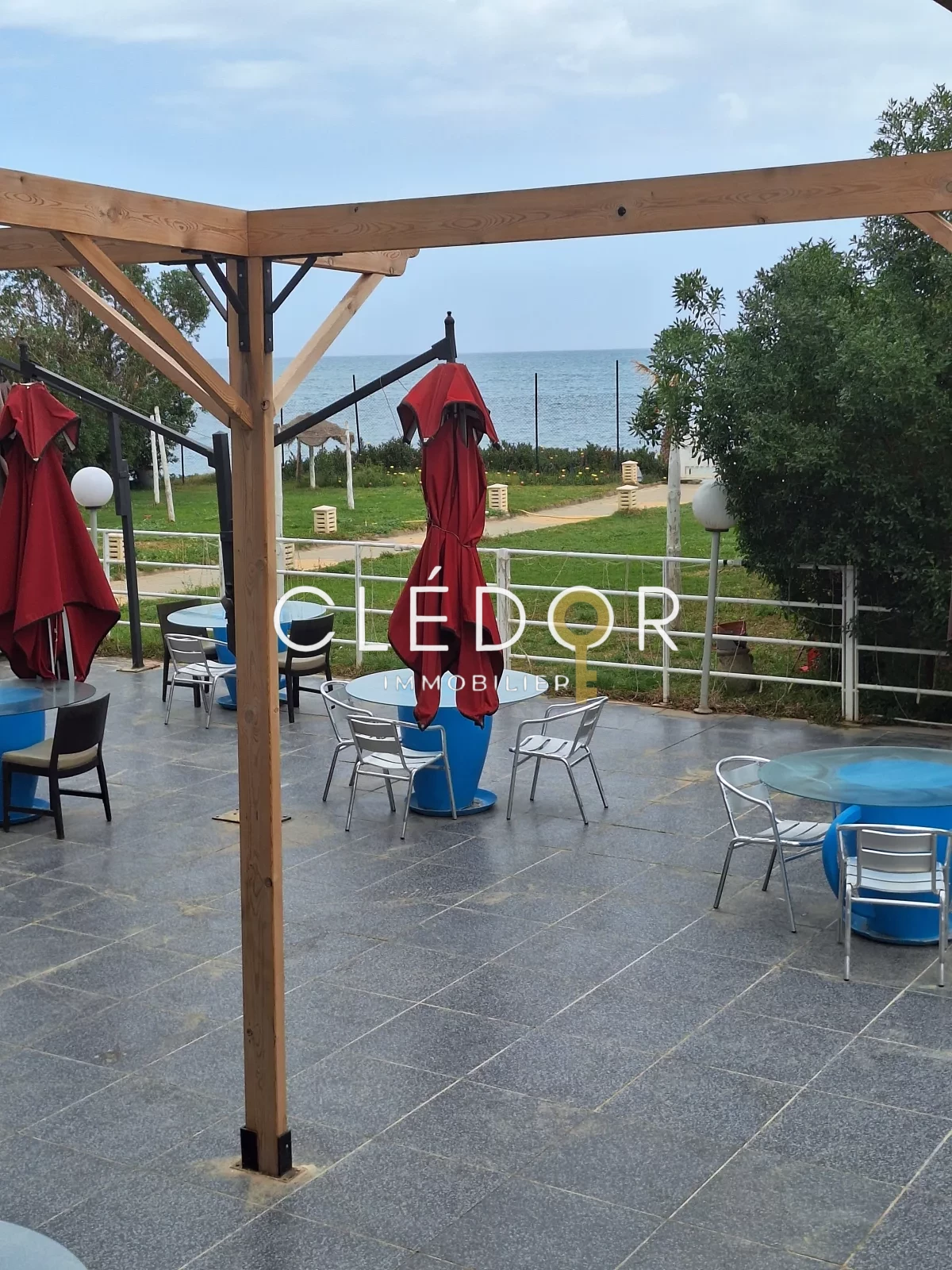 À vendre : Appartement S+2 – Résidence Front de Mer à Chatt Mariem