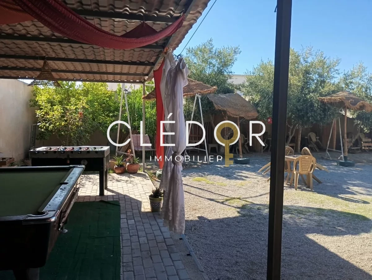 À vendre – Complexe sur lot de coin à Ksibet Sousse