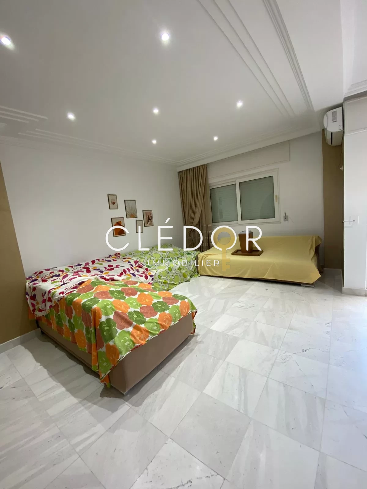 À vendre appartement S+3 à Sahloul 1, l’avenue Yasser Arafet