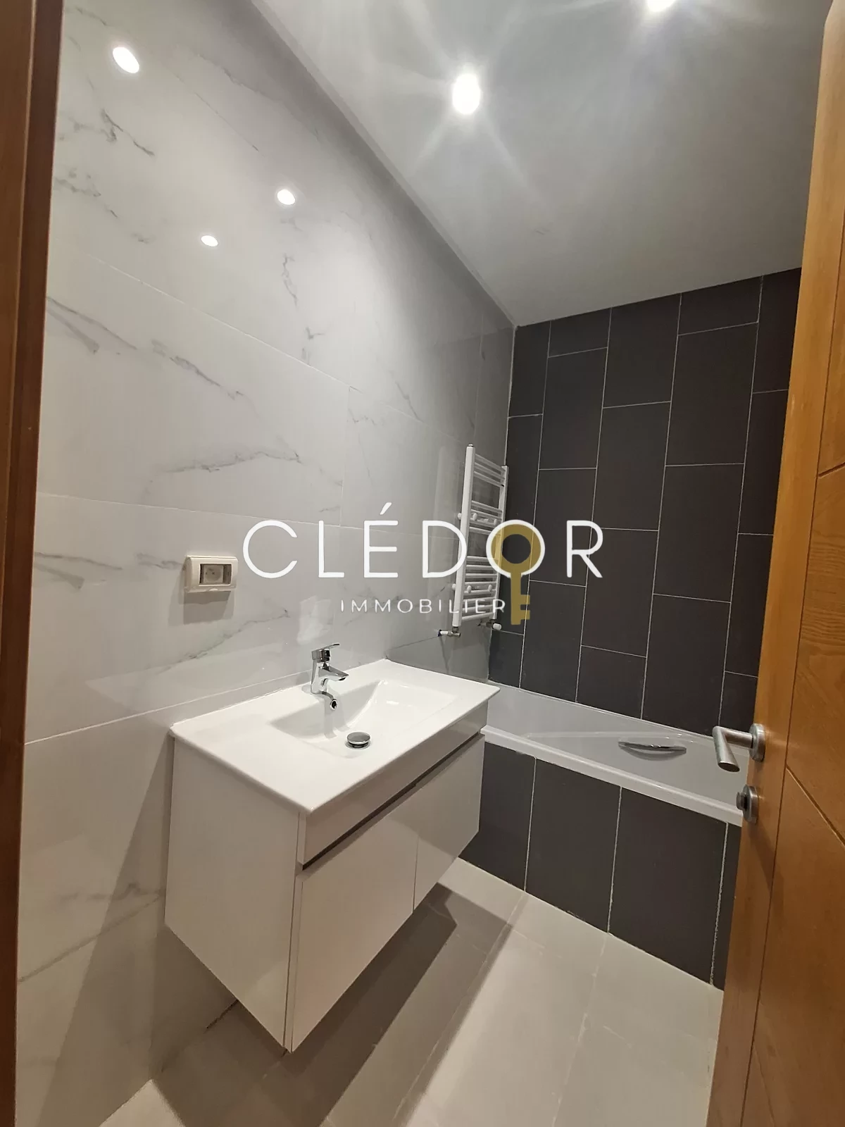 À vendre – Appartement S+2 à Sahloul 1 direct promoteur
