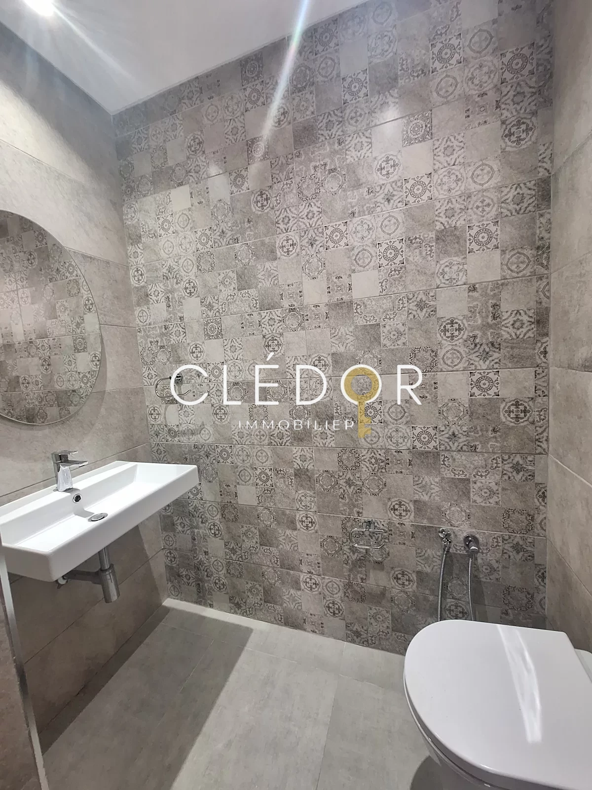À vendre – Appartement S+3 à Sahloul 4