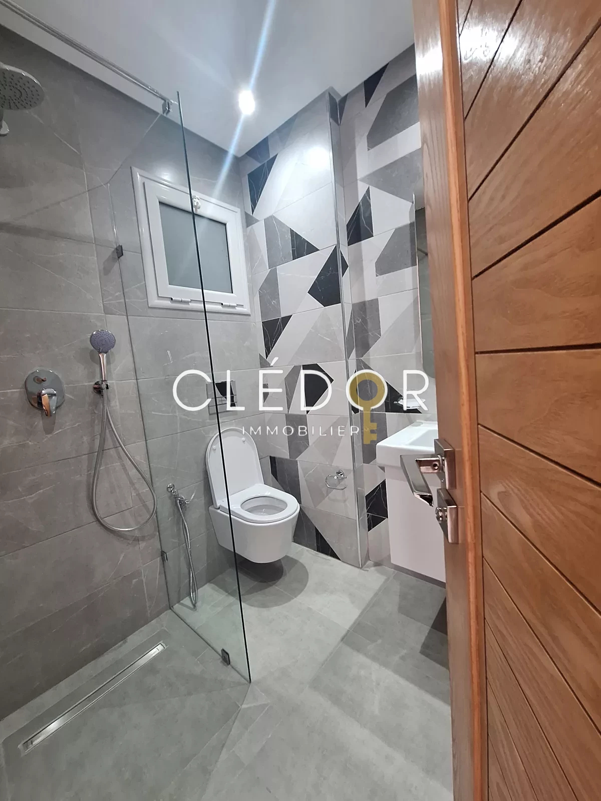 À vendre – Appartement S+3 à Sahloul 4