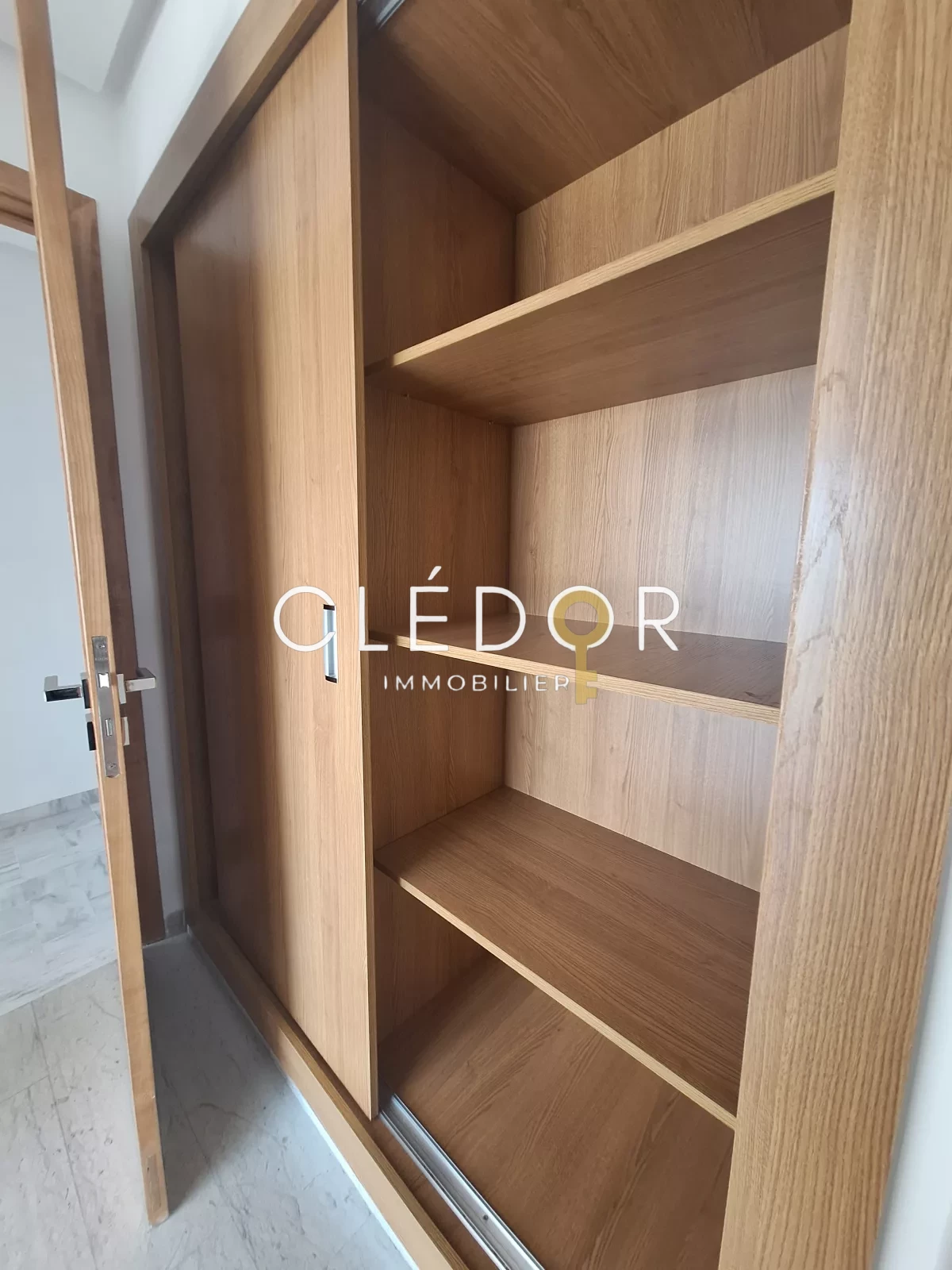 À vendre – Appartement S+3 à Sahloul 4
