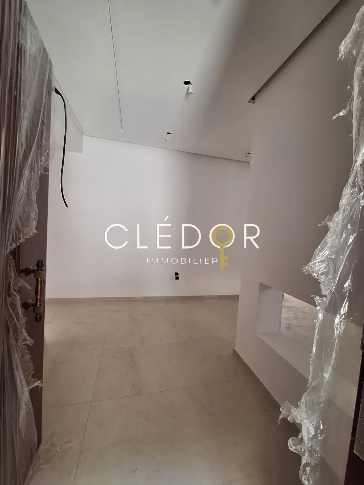 À Vendre – Duplex S+3 Haut Standing à Hammam Sousse