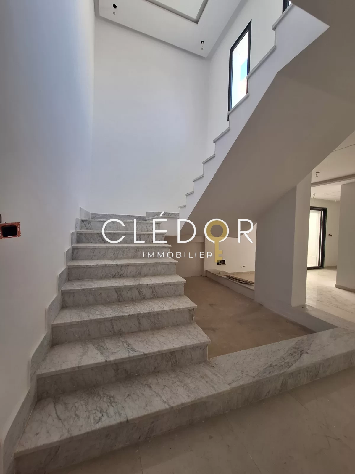 À Vendre – Duplex S+3 Haut Standing à Hammam Sousse