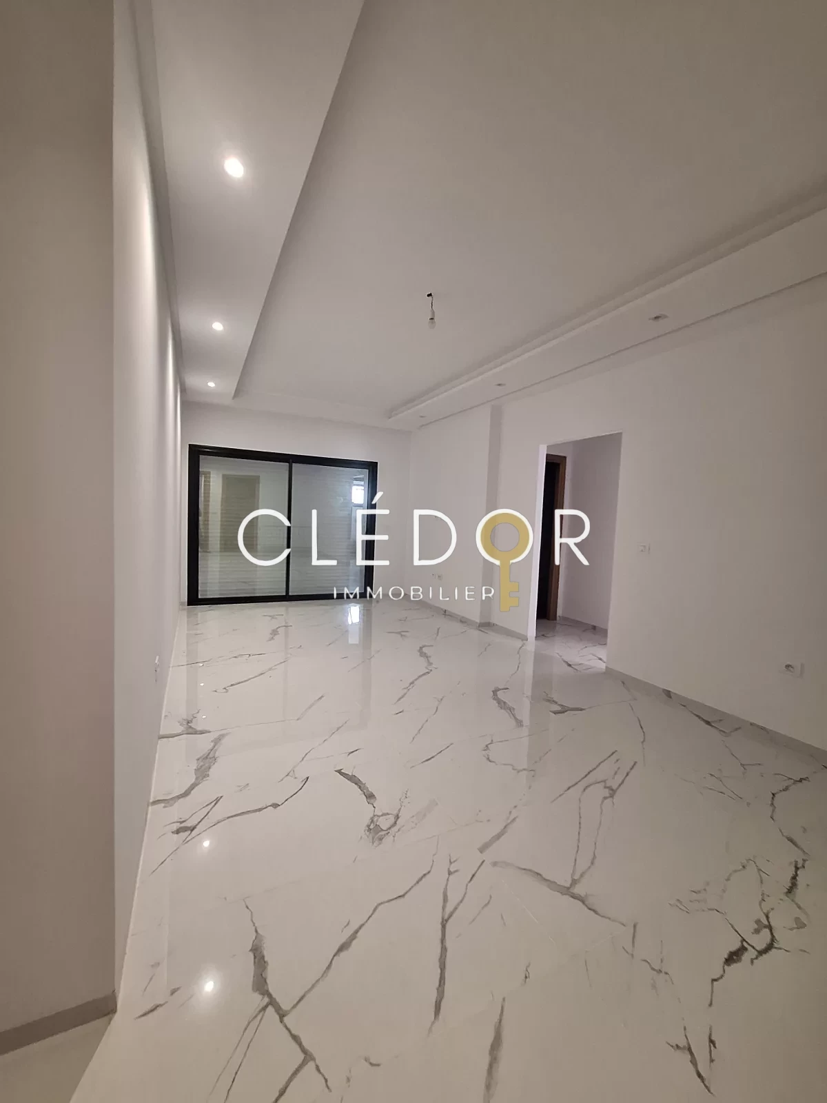 vendre – Appartement S+2 à Hergla